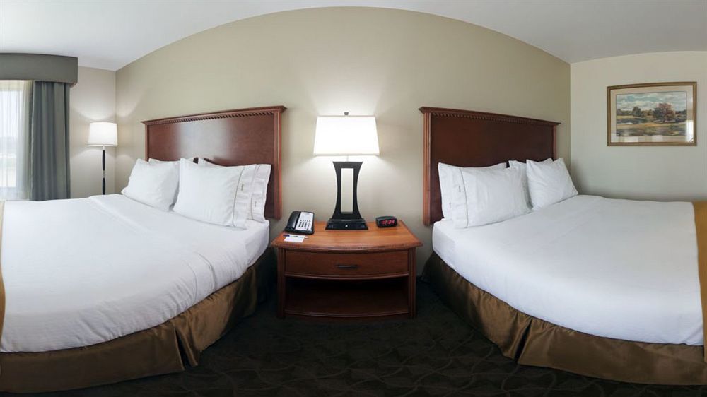 Holiday Inn Express & Suites - Mason City By Ihg Ngoại thất bức ảnh